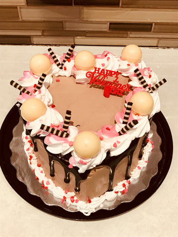 Choco Dripping Valentine cake