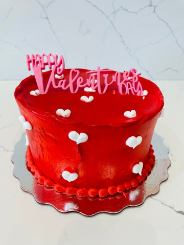 WHITE HEARTS RED CAKE