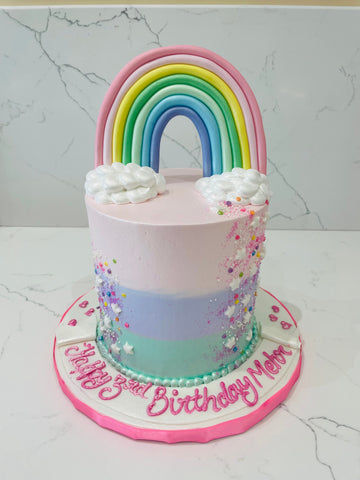 PASTEL RAINBOW CREAM CAKE