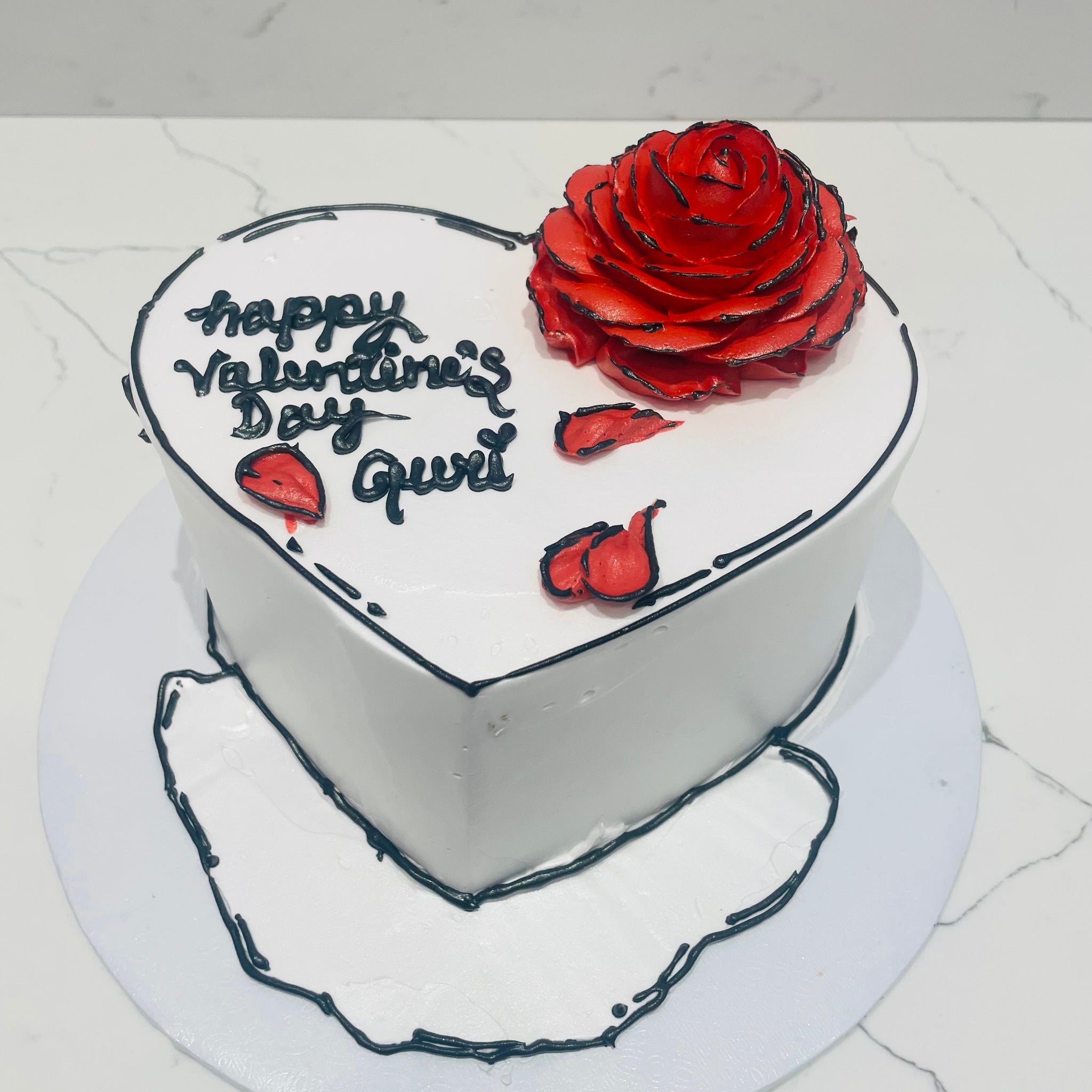 GURI  HEART VALENTINE CAKE