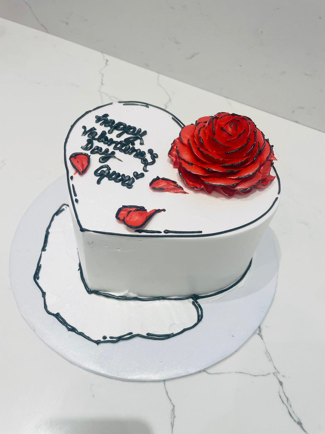 GURI  HEART VALENTINE CAKE