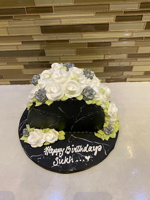 BLACK & SILVER ARCH CAKE