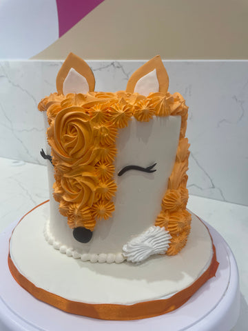 FOX CREAM CAKE