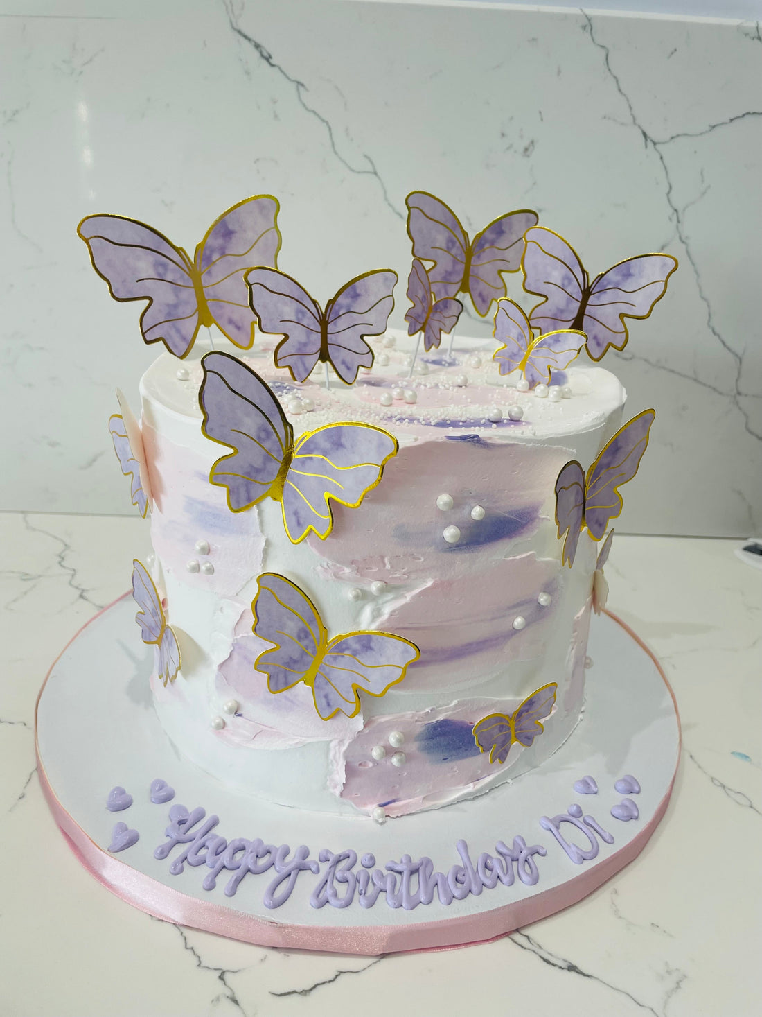 BETTY BUTTERFLY CAKE