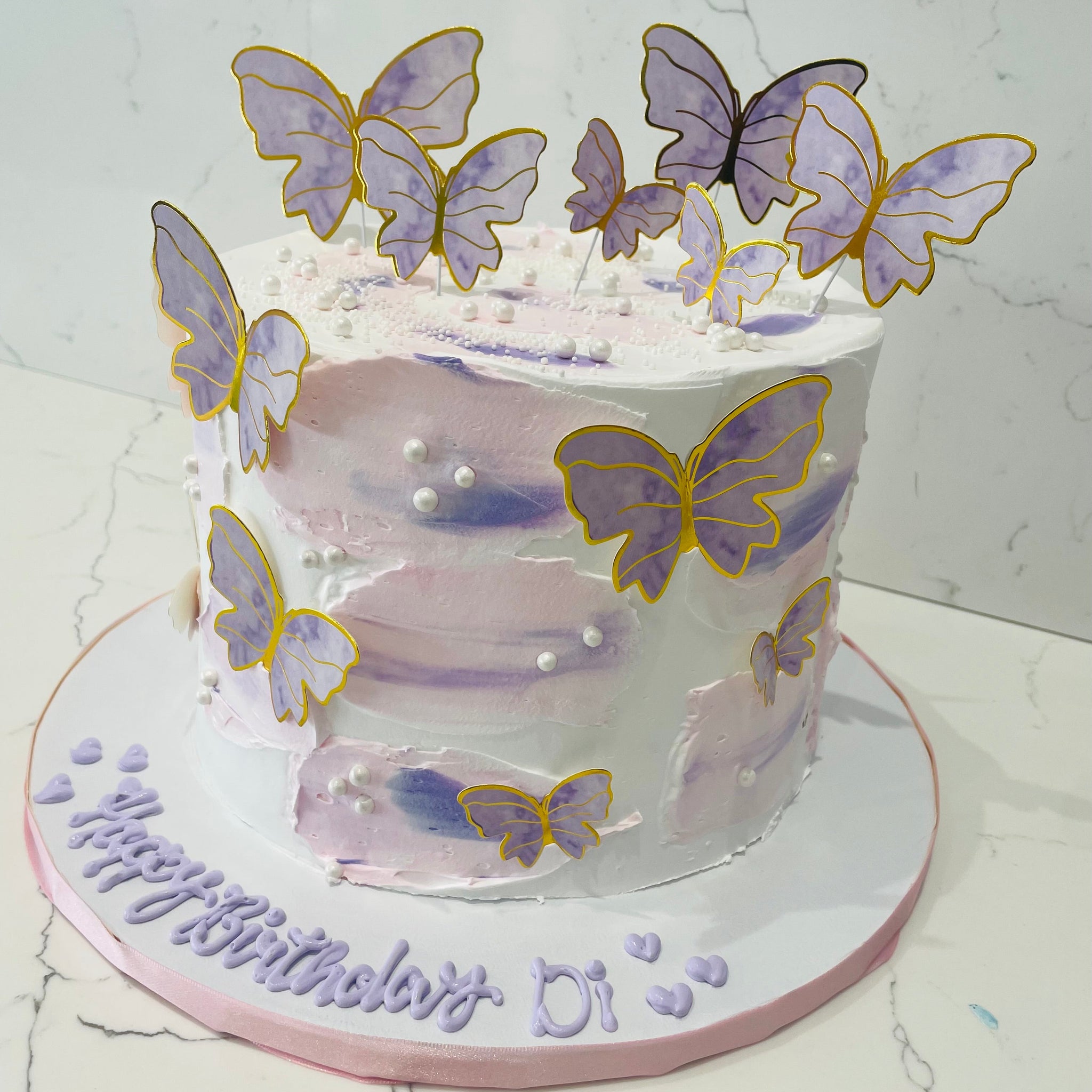 BETTY BUTTERFLY CAKE