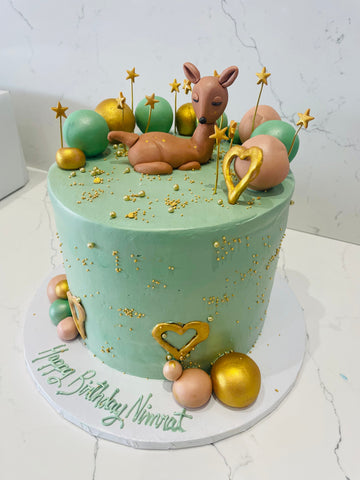 DEER JUNGLE CREAM CAKE