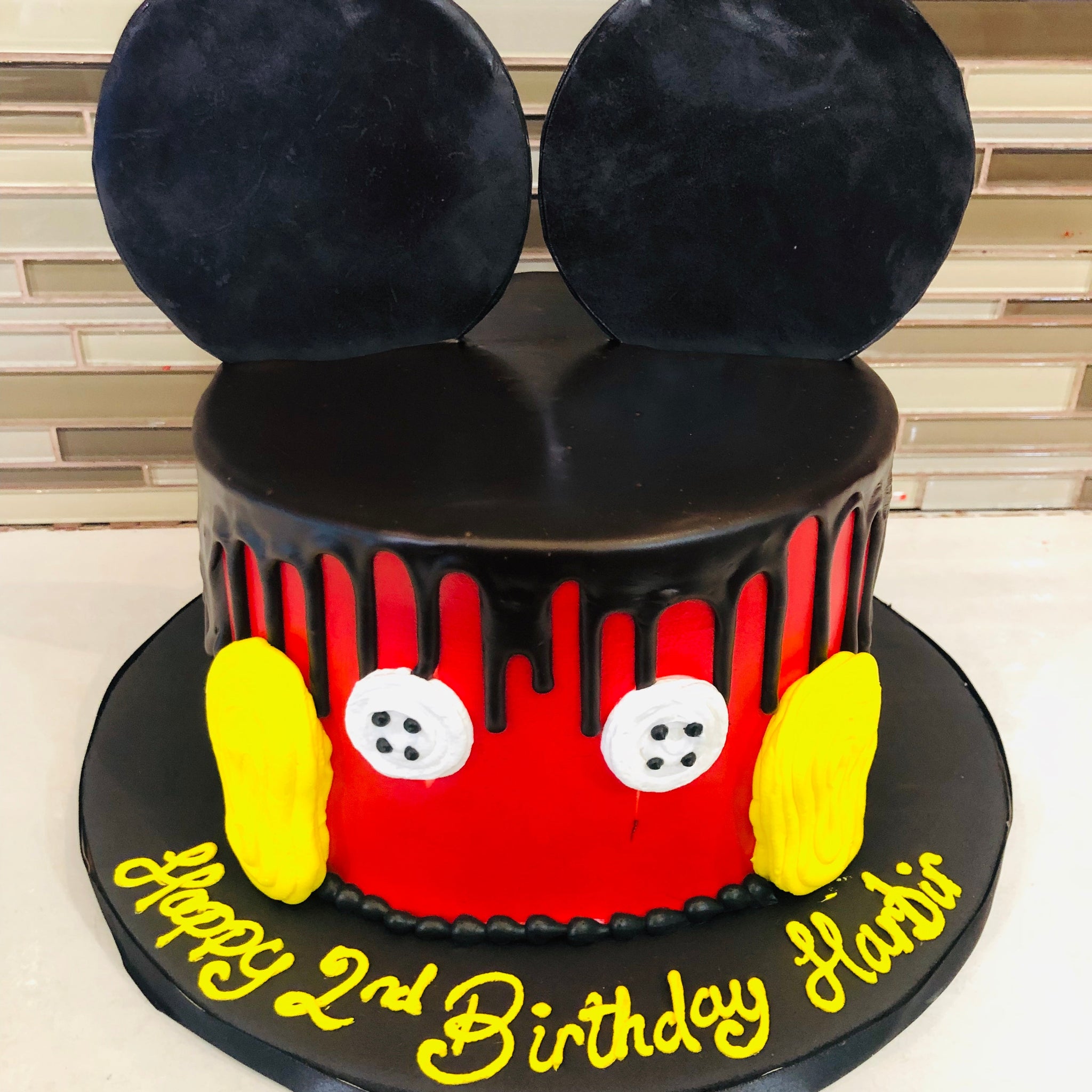 Harbir Mickey Mouse Cake