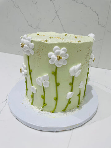 PASTEL GREEN CREAM CAKE