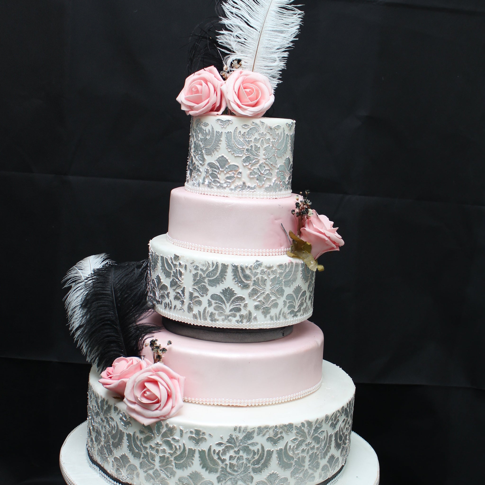 Lizzie Wedding Cake