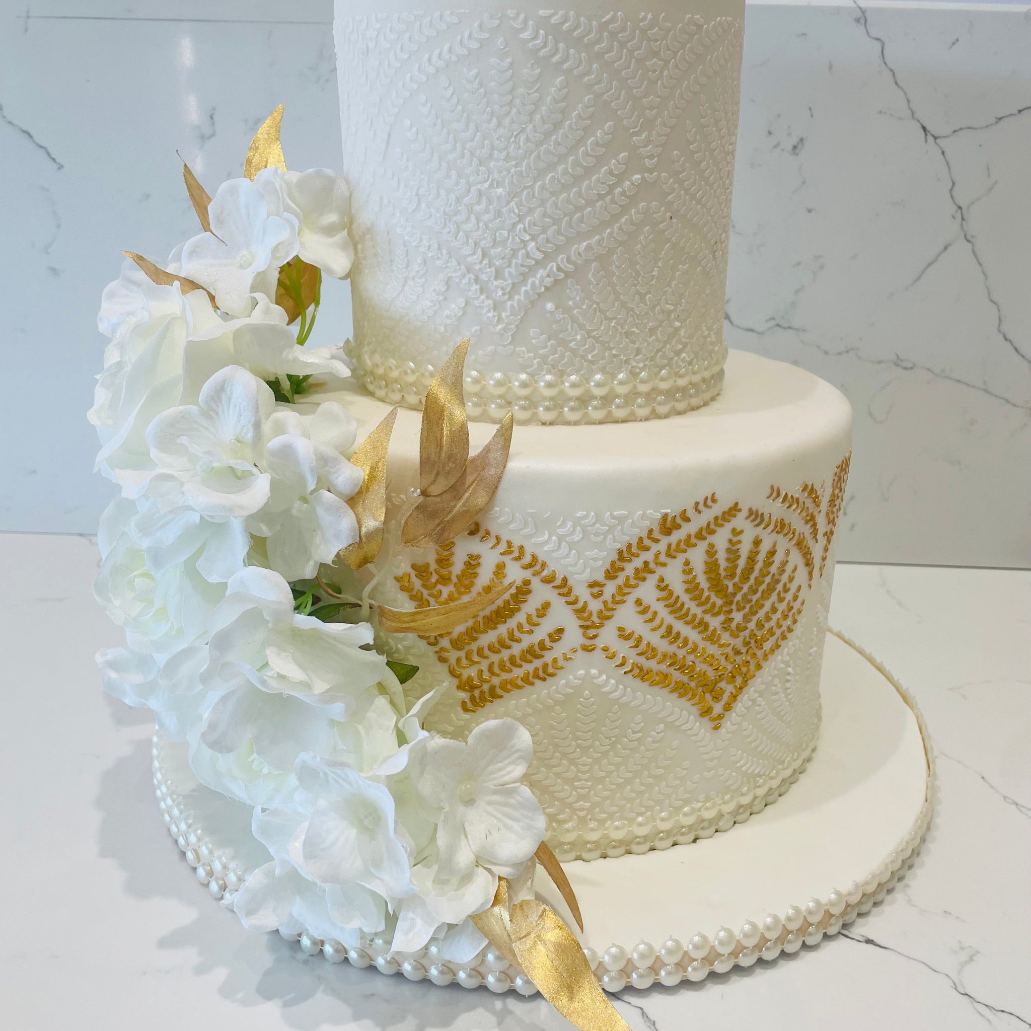 IVORY DEMASK FONDANT TIERED CAKE