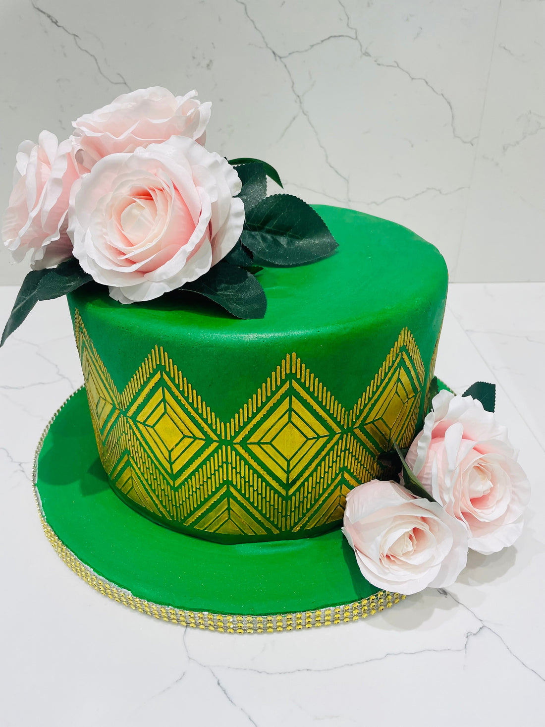 GREEN & GOLD ENGAGEMENT CAKE