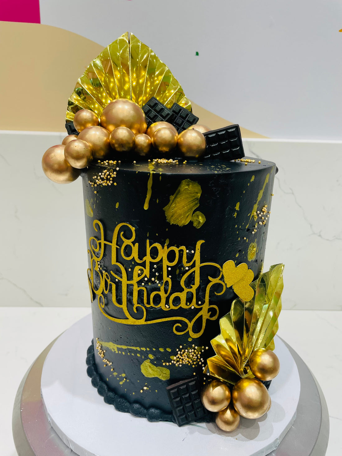 SHEAN BLACK & GOLD CAKE