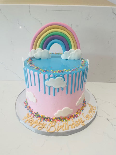 LEXIE RAINBOW CREAM CAKE