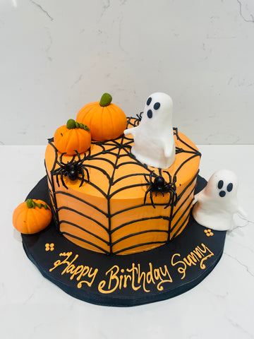 HALLOWEEN FRIGHT CAKE