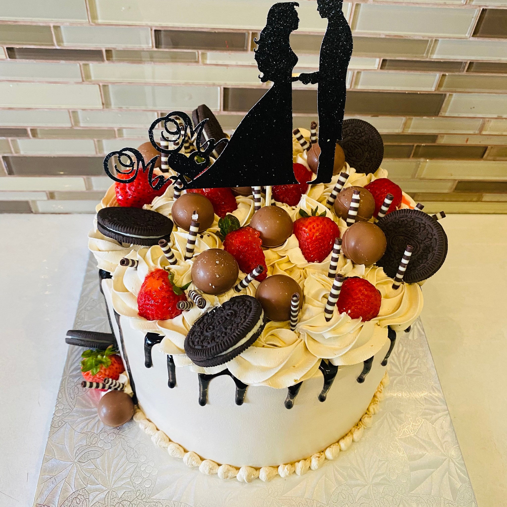 Mr. & Mrs. ANNIVERSARY CAKE