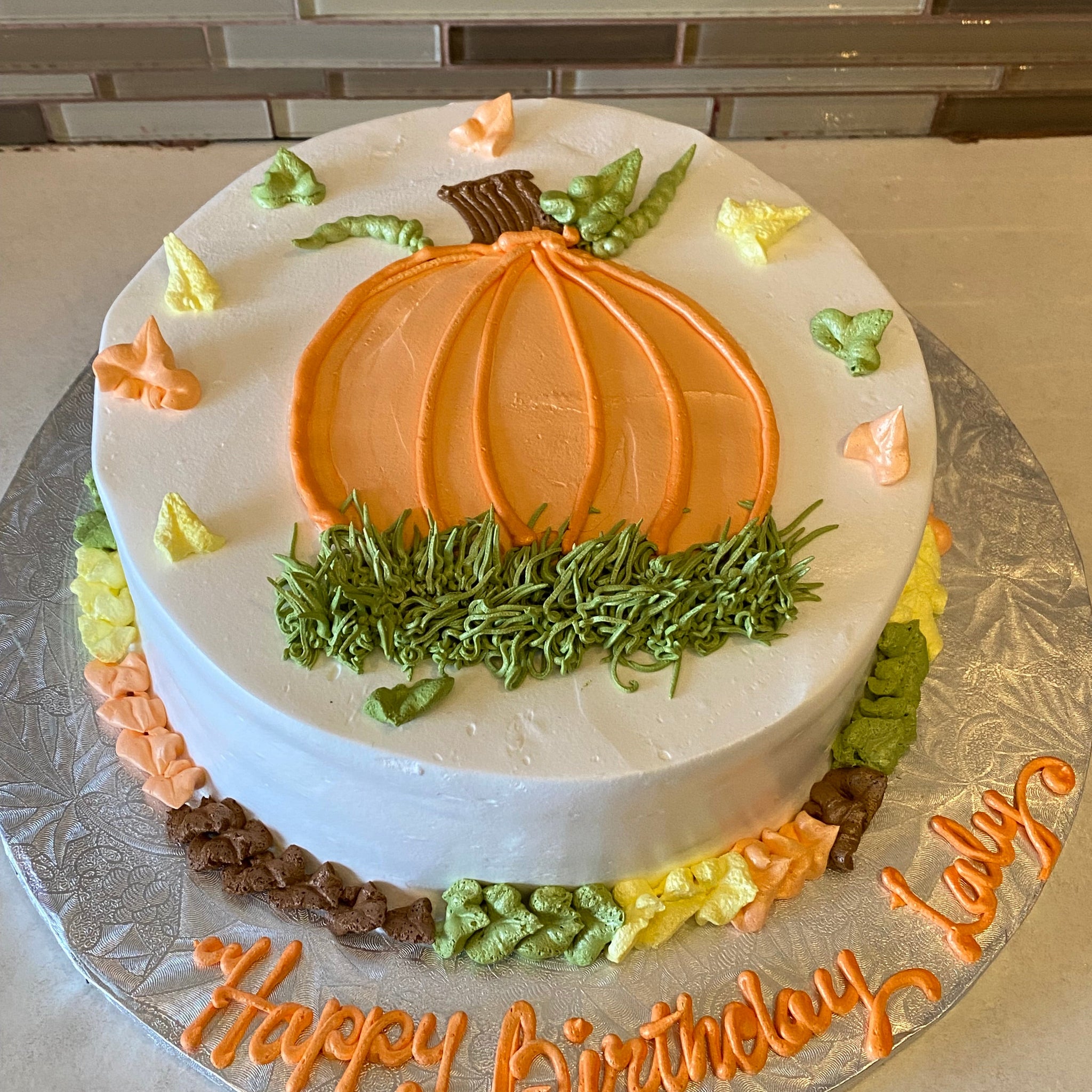 PUMPKIN PATCH HALLOWEEN CAKE