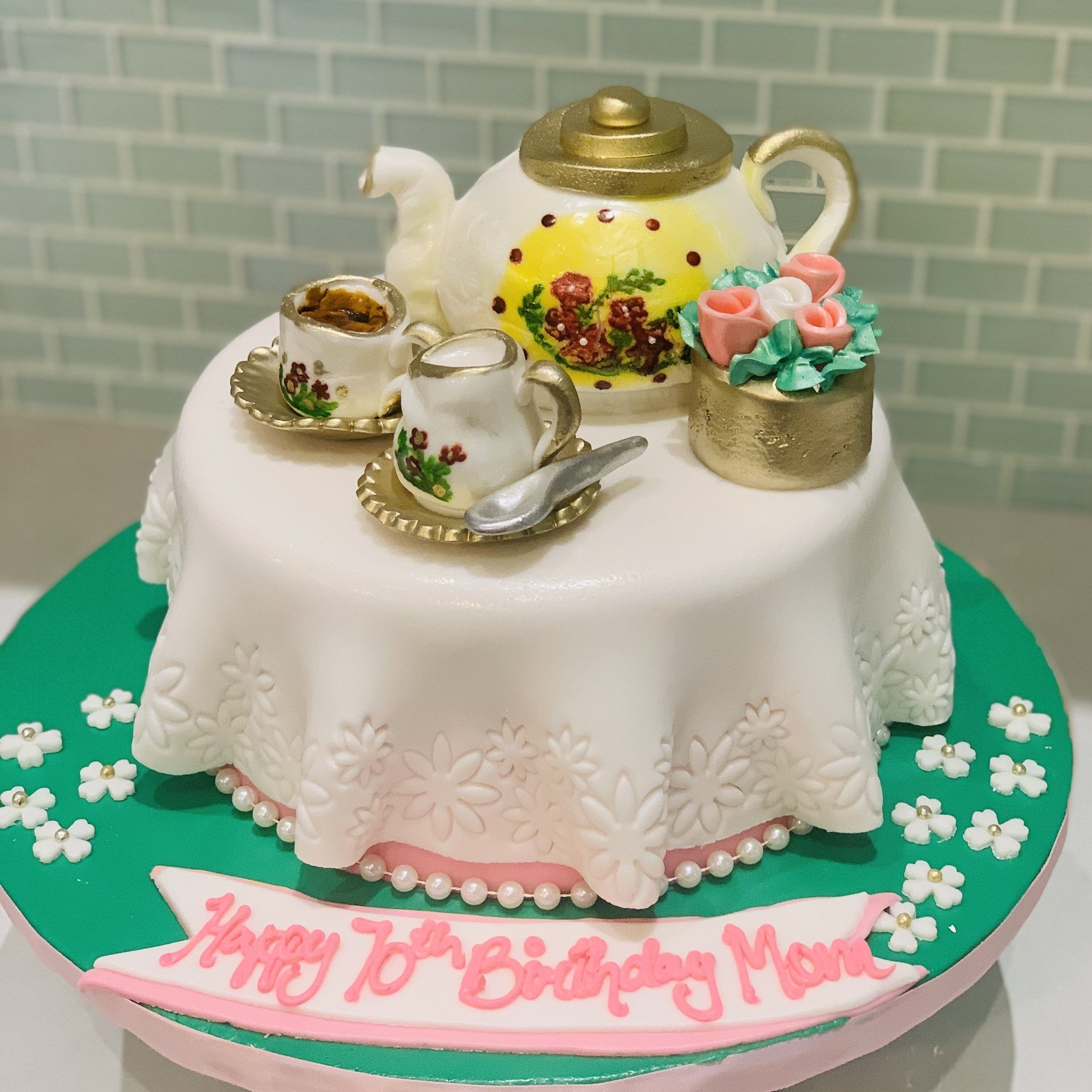 TEA PARTY FONDANT BIRTHDAY CAKE