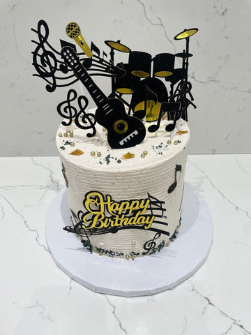 MUSICAL THEME CAKE