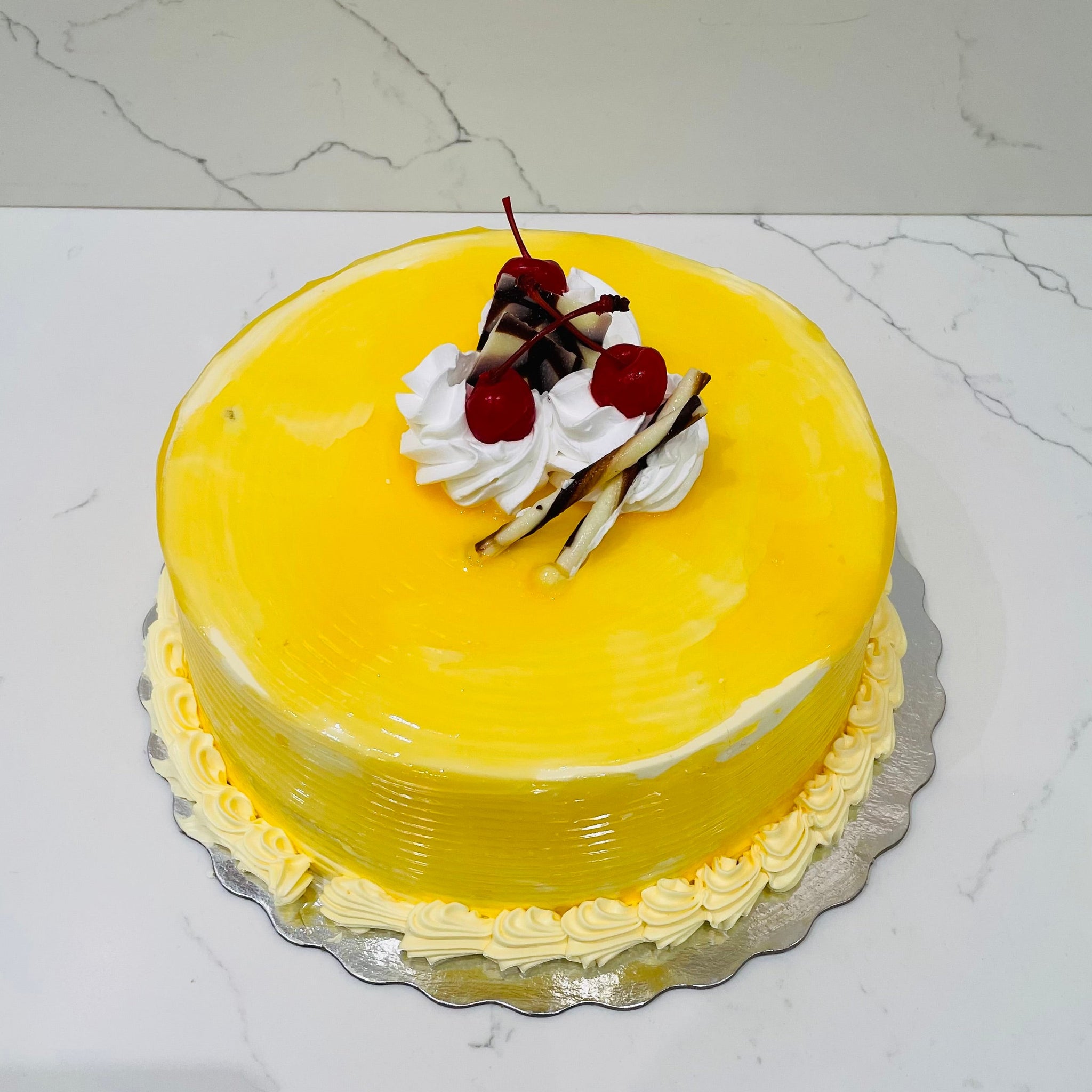 8" Round Cake  Regular - Mango Madness