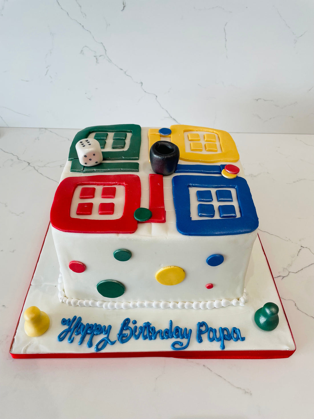 LUDO FONDANT CAKE