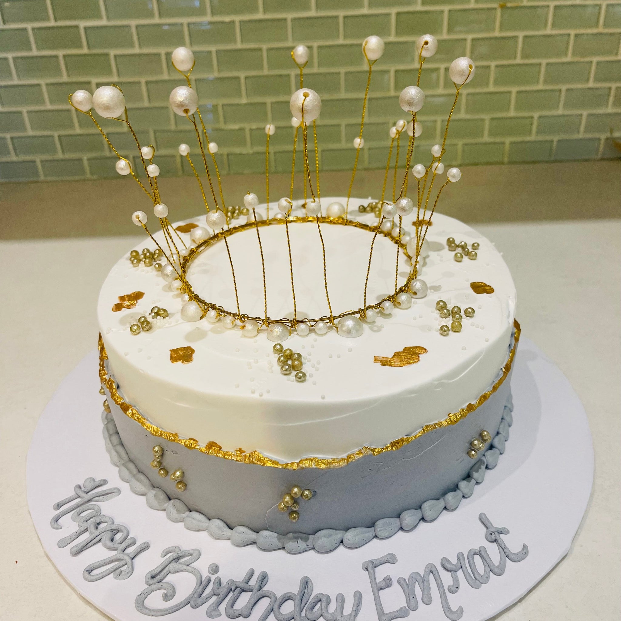 EMRAT CROWN BIRTHDAY CAKE