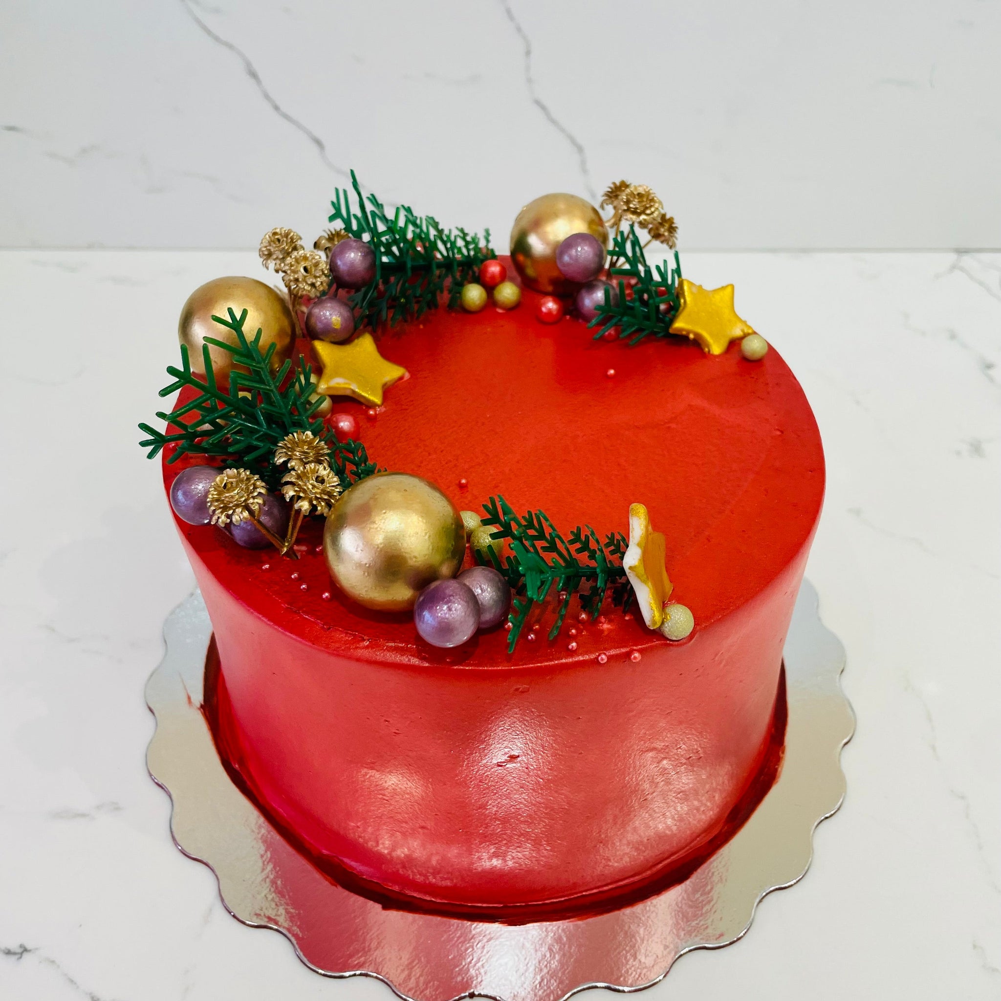Janelle Christmas Cream Cake