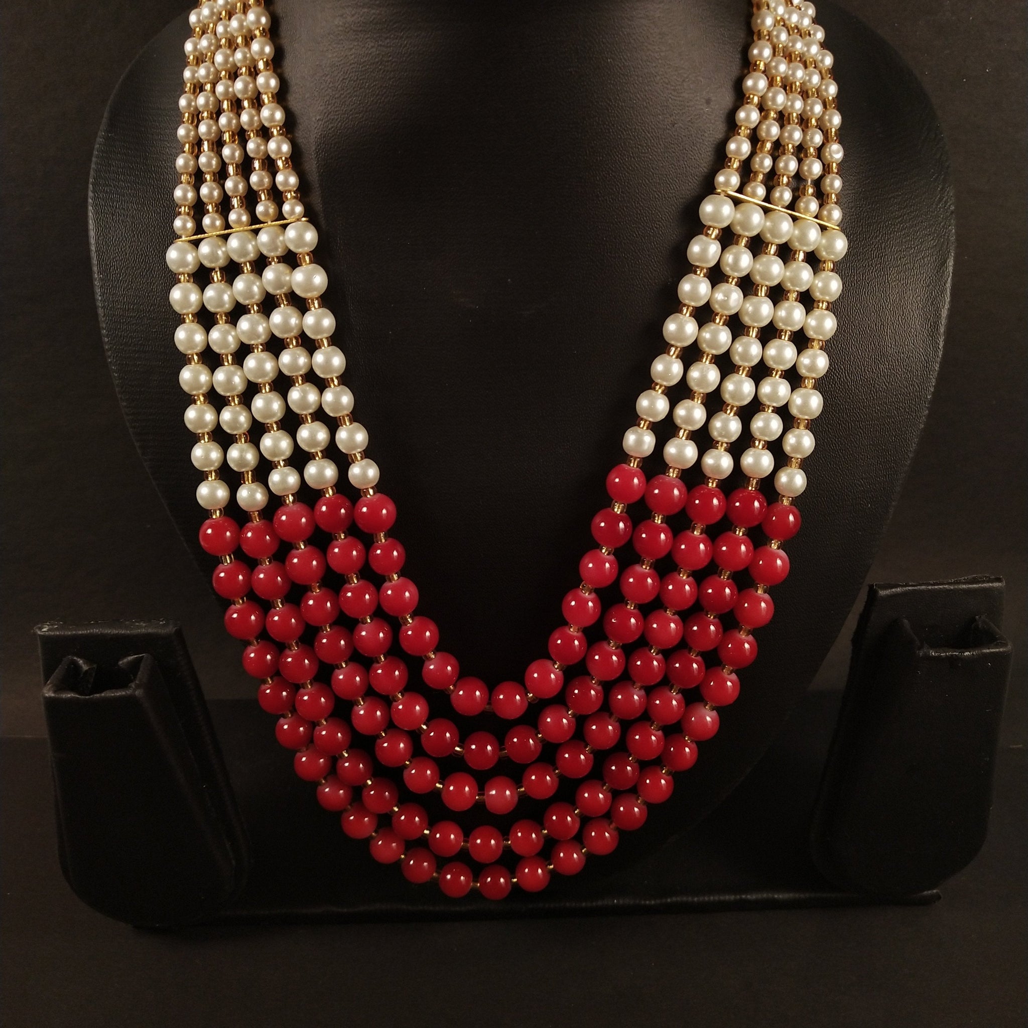 Multilayer Pearl Set In Red