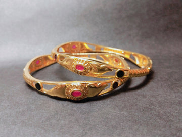 Oval Gemstone Emblished Bangles