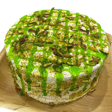 Pistacia Ice Cream Cake