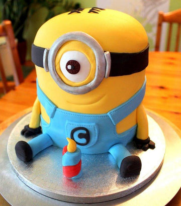 Rocking Minion Cake