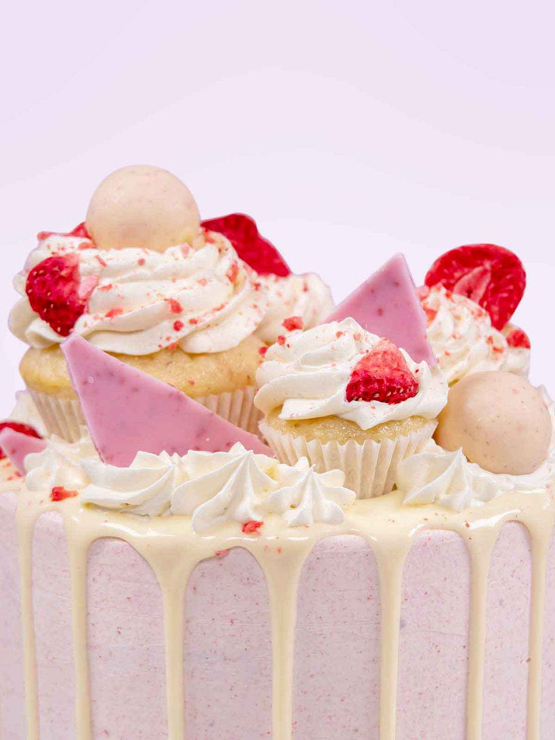 Strawberries & Cream Cake