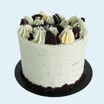 Vegan Cookies & Cream Cake