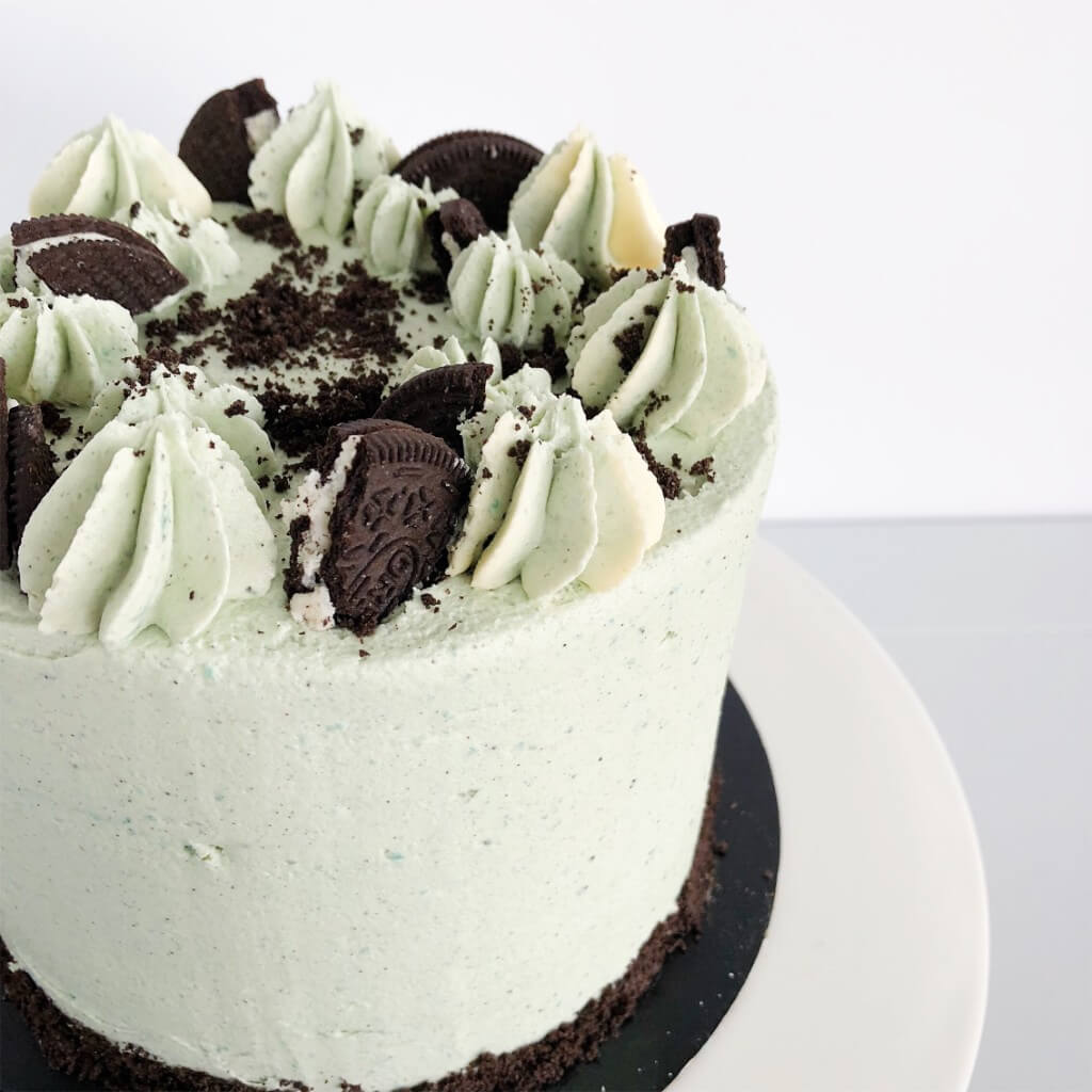 Vegan Cookies & Cream Cake