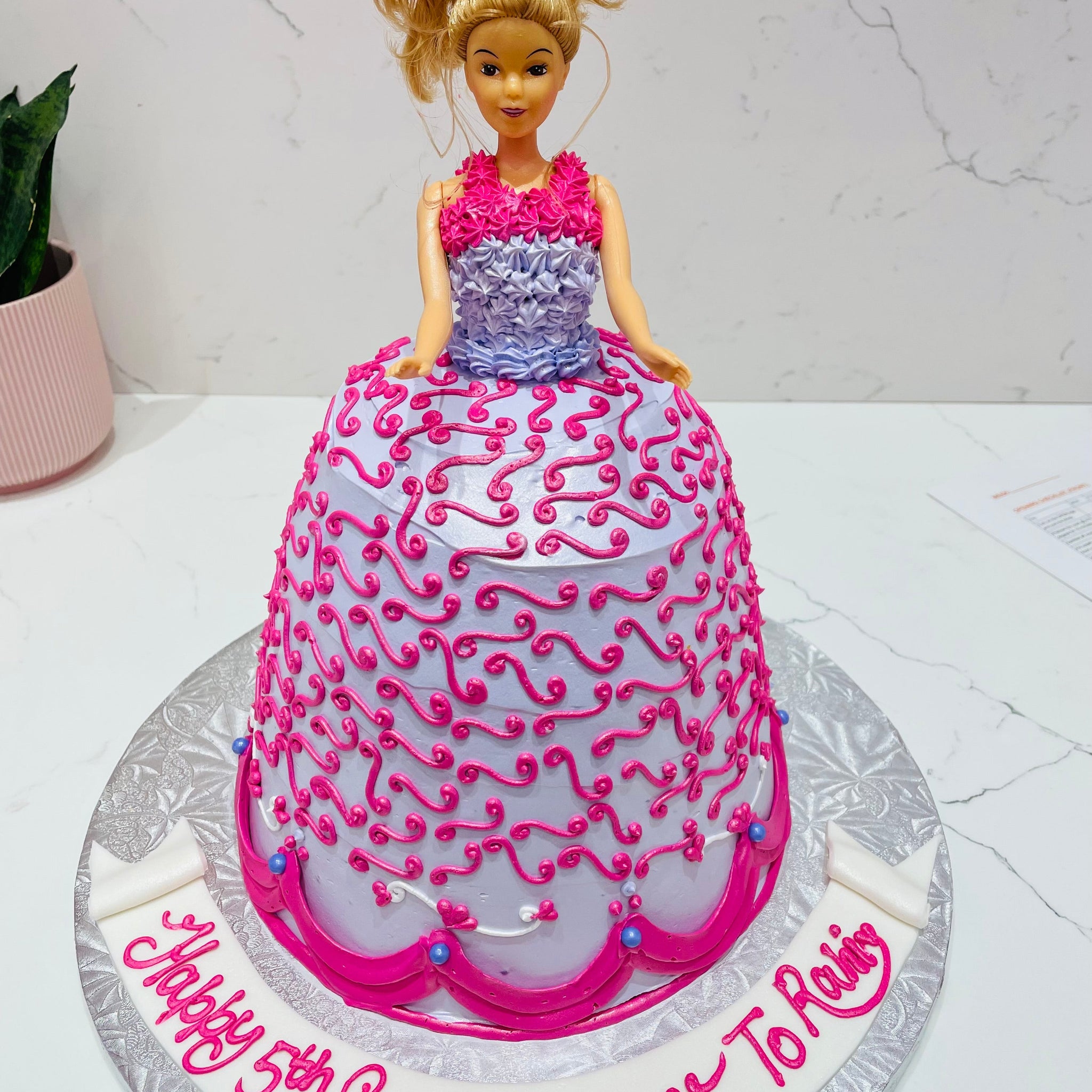 Pari Barbie Doll