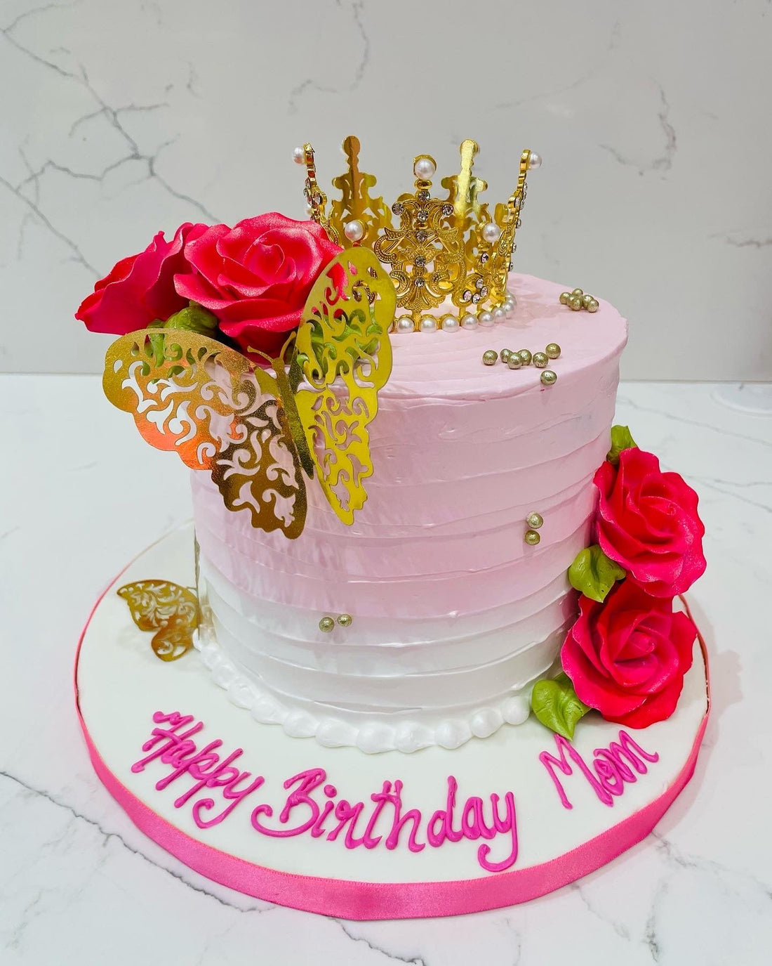 QUEEN MOMMY CROWN CAKE