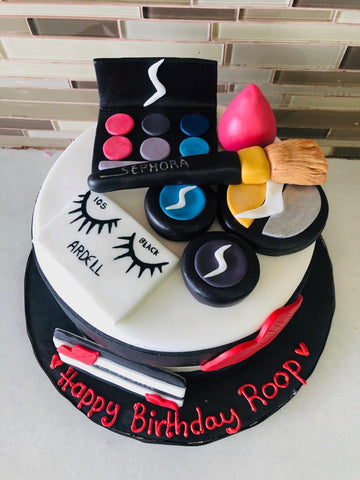 Roop Sephora Makeup cake