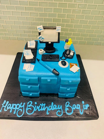 Computer Desk Fondant cake