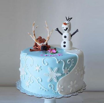 Fantacy For Frozen Elsa Theme Cake