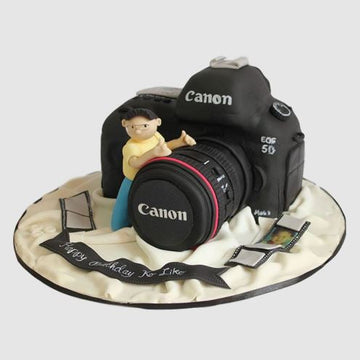 Combination Of Camera And Man Delicious Themecake