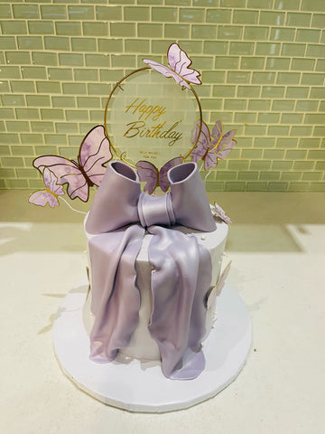 LAVENDER BOW BUTTERFLY CREAM CAKE