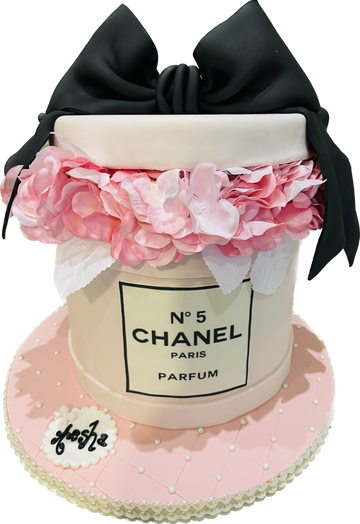 NO. 5 CHANEL FONDANT BIRTHDAY CAKE