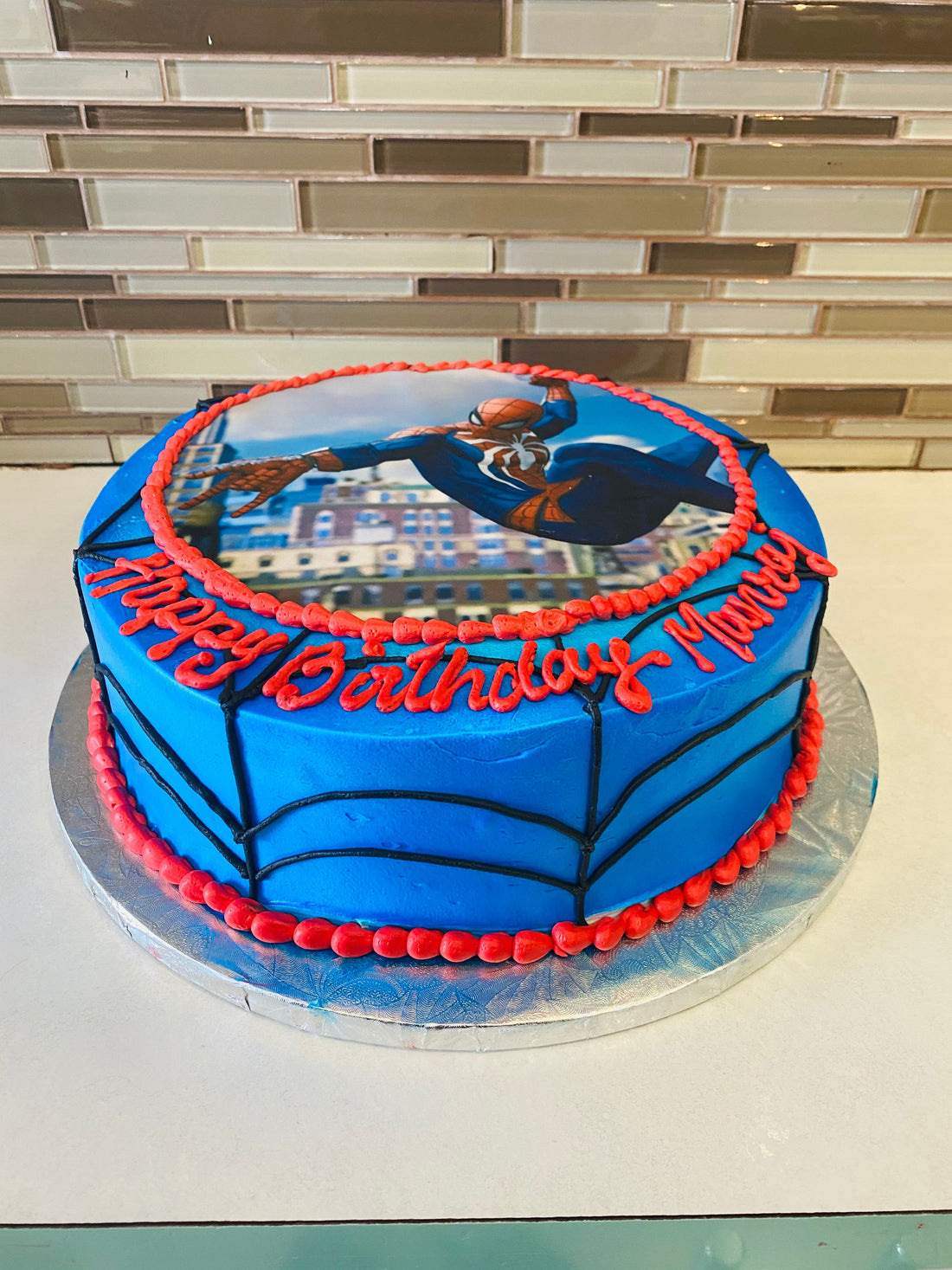 SPIDERMAN CREAM CAKE