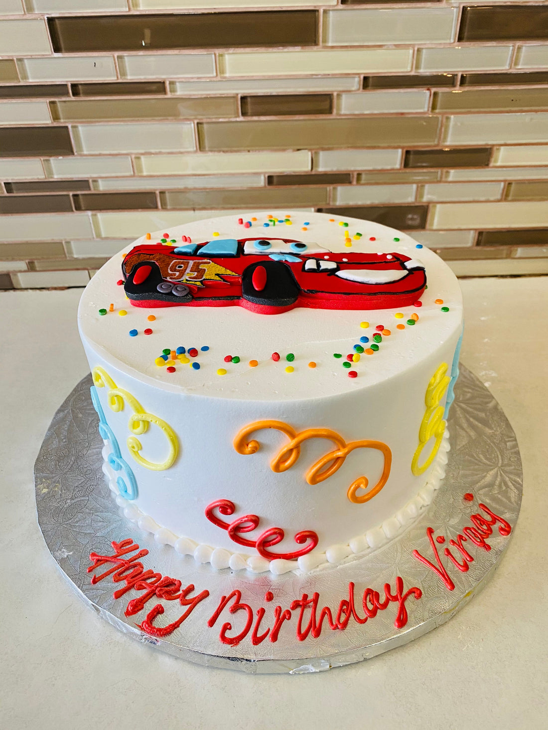 MCQUEEN CAR BIRTHDAY CAKE